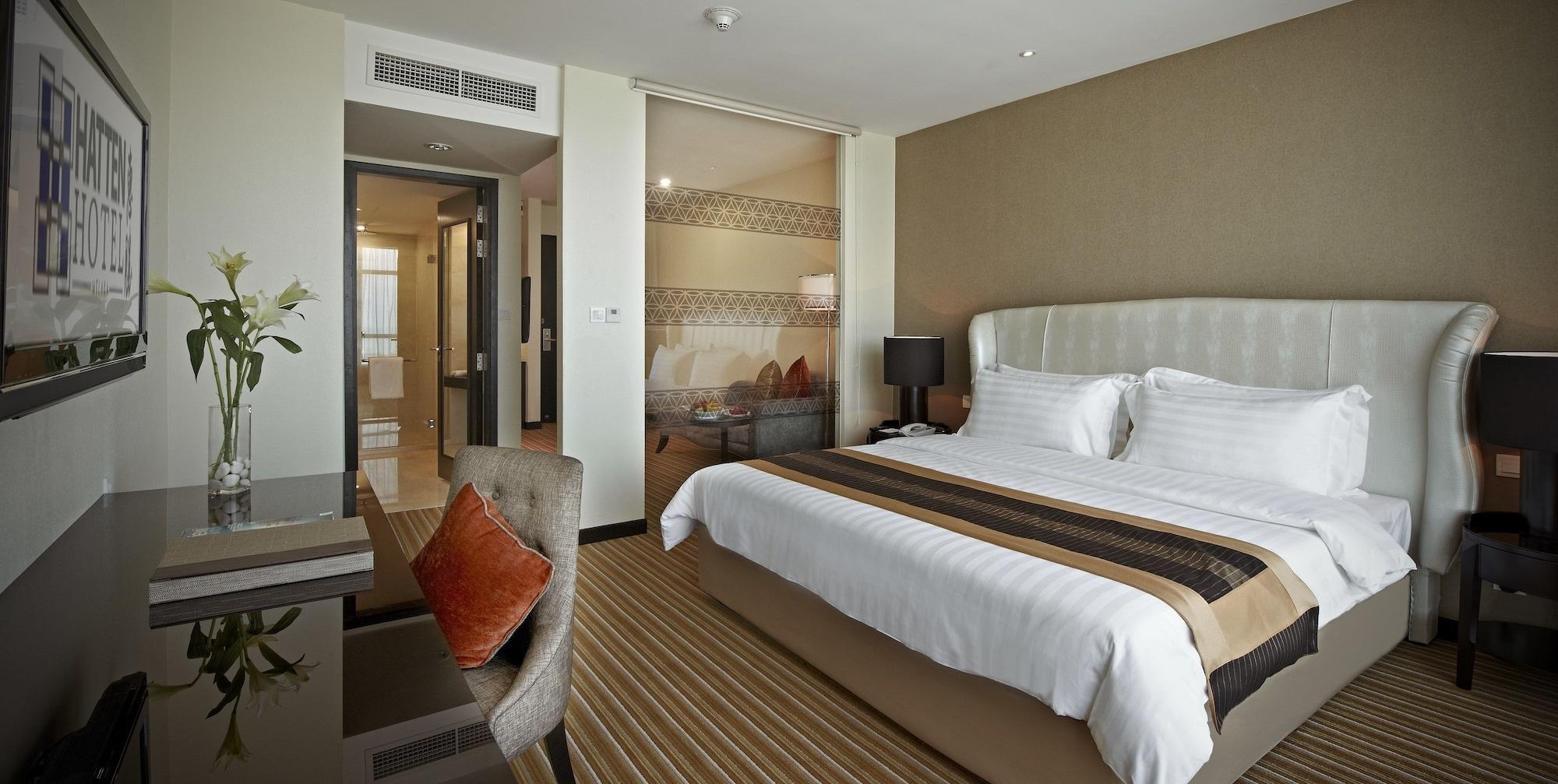 فندق هاتن ملاكا ملقا المظهر الخارجي الصورة A bedroom at the hotel