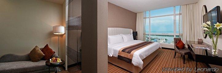 فندق هاتن ملاكا ملقا المظهر الخارجي الصورة A bedroom at the hotel