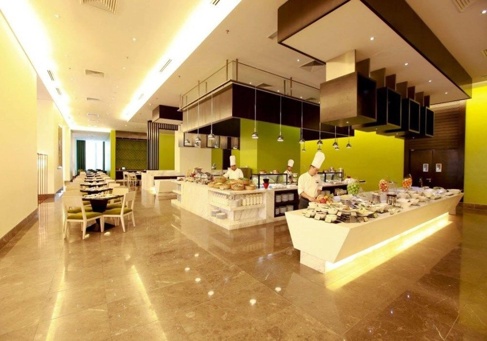 فندق هاتن ملاكا ملقا المظهر الخارجي الصورة The restaurant